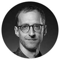 Photo de Thomas Mougeotte en noir et blanc